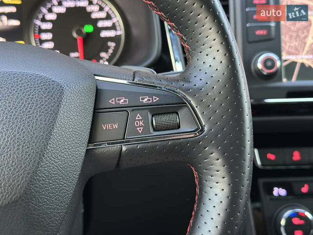 Синий Сеат Ateca, объемом двигателя 2 л и пробегом 196 тыс. км за 21800 $, фото 27 на Automoto.ua