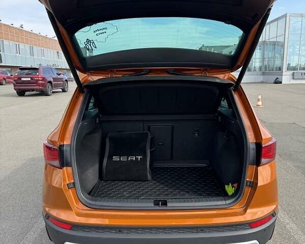 Оранжевый Сеат Ateca, объемом двигателя 1.4 л и пробегом 154 тыс. км за 20300 $, фото 7 на Automoto.ua