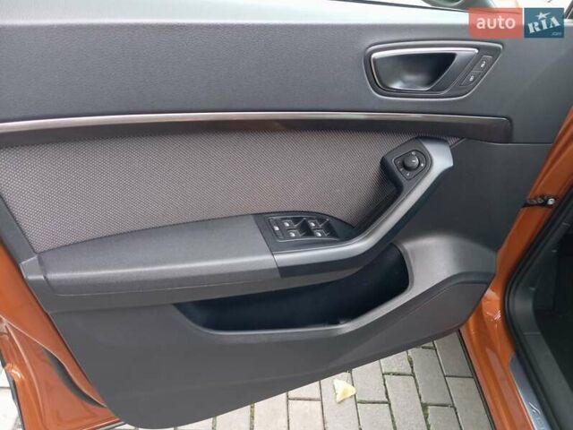 Помаранчевий Сеат Ateca, об'ємом двигуна 1.4 л та пробігом 69 тис. км за 20900 $, фото 8 на Automoto.ua