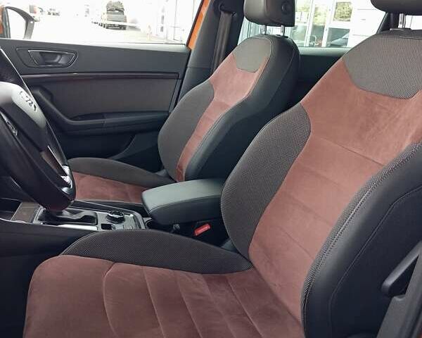 Помаранчевий Сеат Ateca, об'ємом двигуна 1.4 л та пробігом 69 тис. км за 20900 $, фото 12 на Automoto.ua