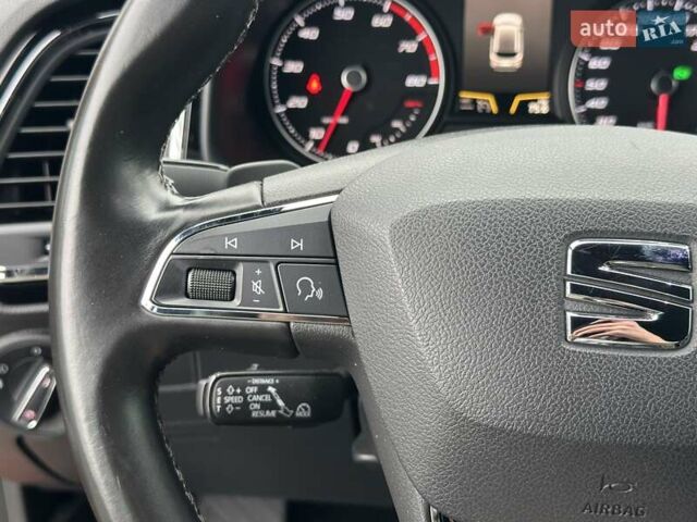 Оранжевый Сеат Ateca, объемом двигателя 1.4 л и пробегом 147 тыс. км за 20990 $, фото 26 на Automoto.ua