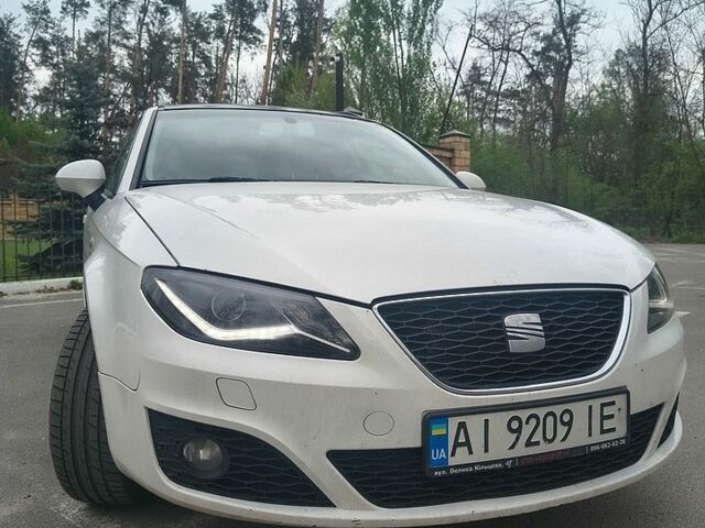 Білий Сеат Exeo ST, об'ємом двигуна 1.97 л та пробігом 396 тис. км за 6700 $, фото 8 на Automoto.ua