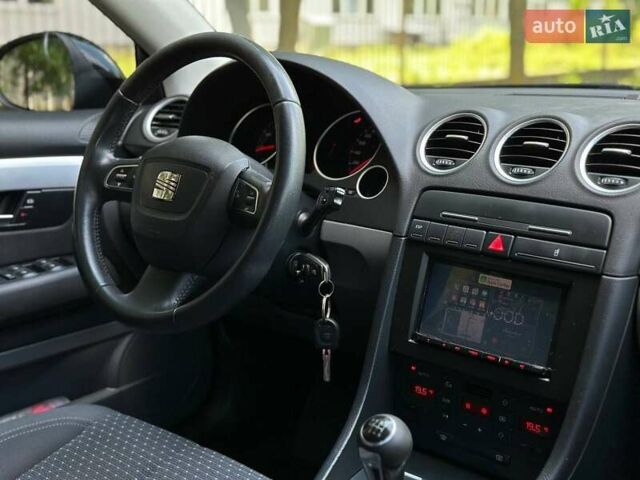Черный Сеат Exeo ST, объемом двигателя 1.8 л и пробегом 165 тыс. км за 7650 $, фото 10 на Automoto.ua