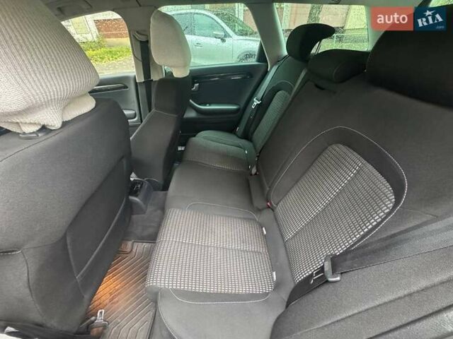 Сеат Exeo ST 2011 в Киеве на Automoto.ua Черный Сеат Exeo ST, объемом двигателя 1.98 л и пробегом 127 тыс. км за 6500 $, фото 6 на Automoto.ua