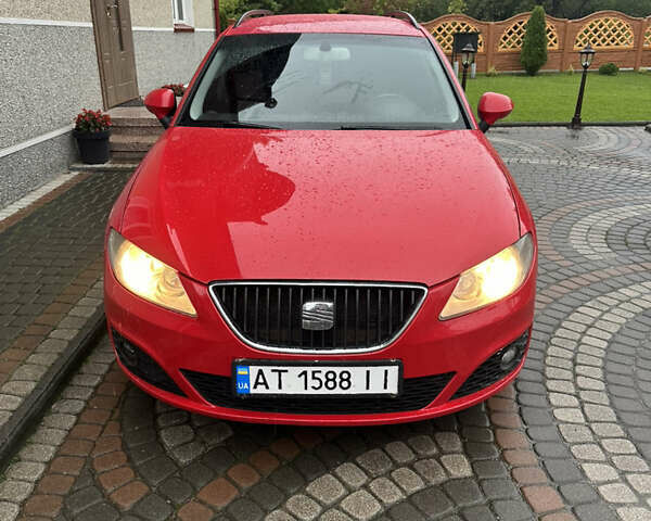 Красный Сеат Exeo ST, объемом двигателя 2 л и пробегом 346 тыс. км за 5999 $, фото 1 на Automoto.ua