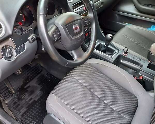 Сеат Exeo ST, объемом двигателя 2 л и пробегом 363 тыс. км за 7700 $, фото 6 на Automoto.ua
