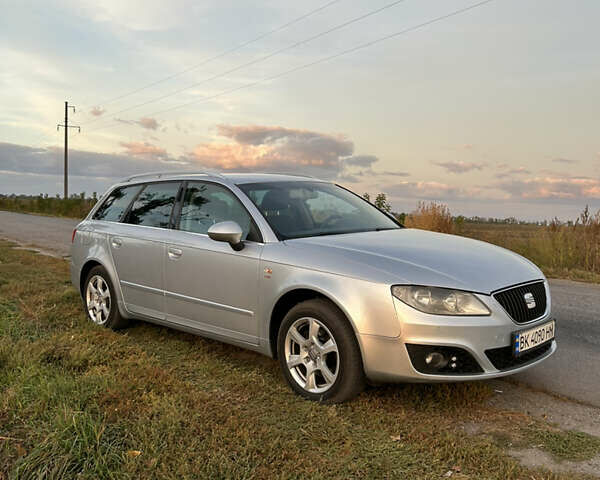 Серый Сеат Exeo ST, объемом двигателя 1.97 л и пробегом 310 тыс. км за 6500 $, фото 1 на Automoto.ua