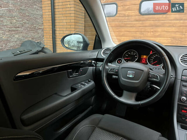 Серый Сеат Exeo ST, объемом двигателя 1.8 л и пробегом 215 тыс. км за 6999 $, фото 14 на Automoto.ua