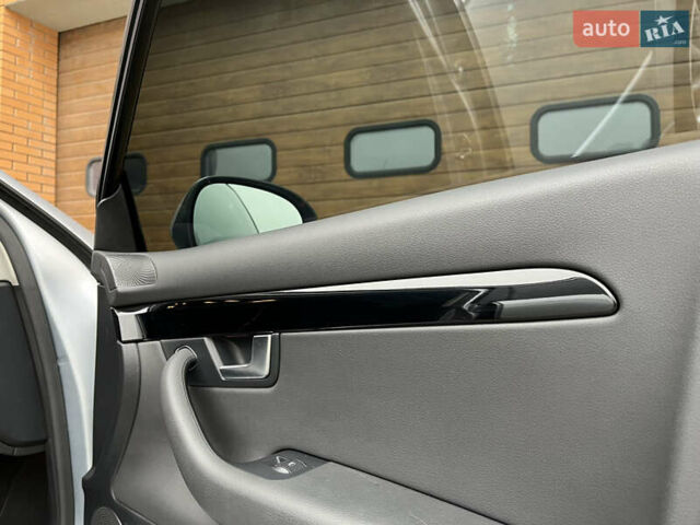 Сірий Сеат Exeo ST, об'ємом двигуна 1.8 л та пробігом 215 тис. км за 6899 $, фото 32 на Automoto.ua