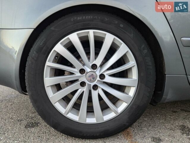 Серый Сеат Exeo ST, объемом двигателя 1.97 л и пробегом 230 тыс. км за 9500 $, фото 6 на Automoto.ua