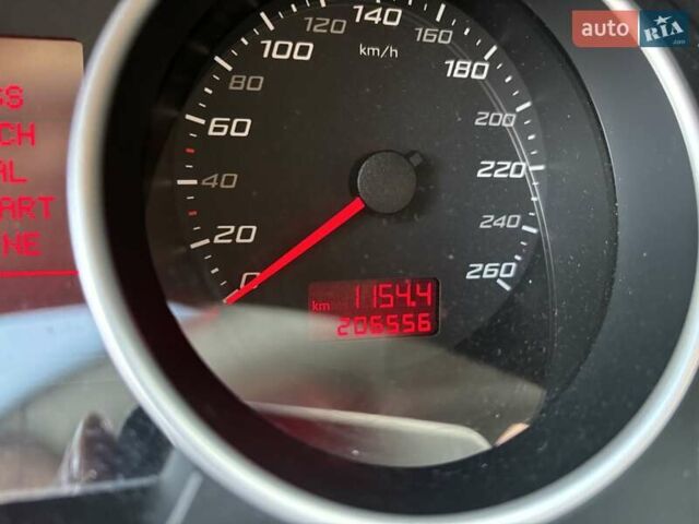 Серый Сеат Exeo ST, объемом двигателя 2 л и пробегом 207 тыс. км за 10000 $, фото 10 на Automoto.ua