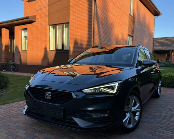 Серый Сеат Leon Sportstourer, объемом двигателя 1.98 л и пробегом 186 тыс. км за 24999 $, фото 2 на Automoto.ua