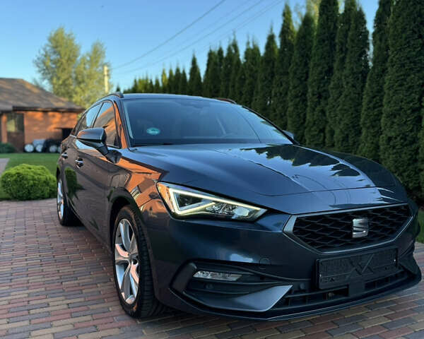 Серый Сеат Leon Sportstourer, объемом двигателя 1.98 л и пробегом 186 тыс. км за 24999 $, фото 3 на Automoto.ua