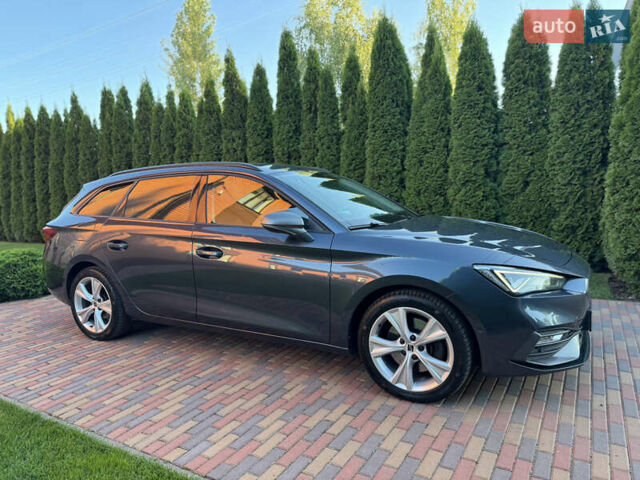 Серый Сеат Leon Sportstourer, объемом двигателя 1.98 л и пробегом 186 тыс. км за 24999 $, фото 7 на Automoto.ua