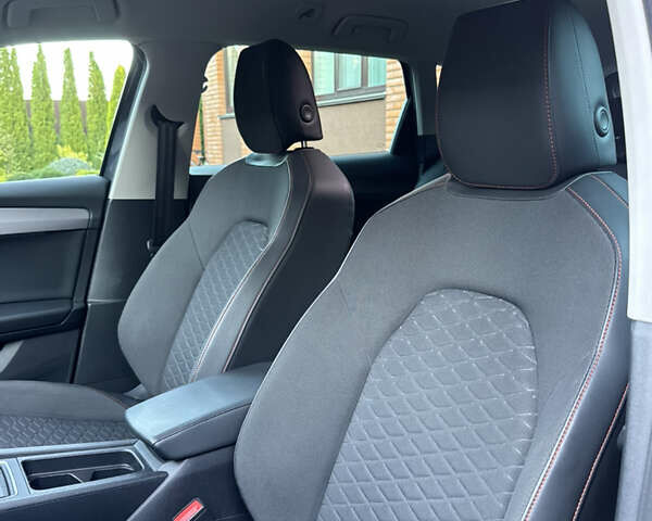 Серый Сеат Leon Sportstourer, объемом двигателя 1.98 л и пробегом 186 тыс. км за 24999 $, фото 19 на Automoto.ua