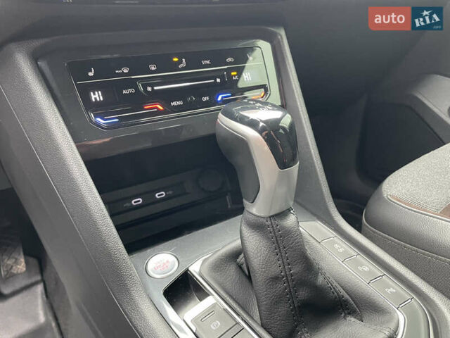 Белый Сеат Tarraco, объемом двигателя 2 л и пробегом 201 тыс. км за 26500 $, фото 85 на Automoto.ua