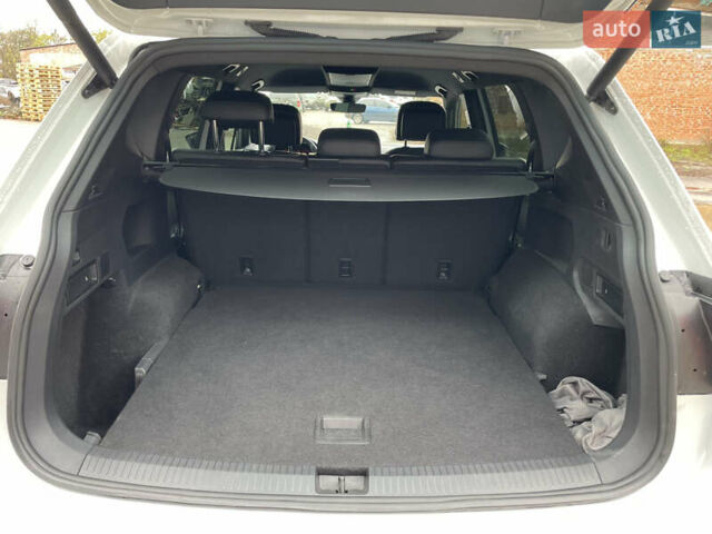 Белый Сеат Tarraco, объемом двигателя 2 л и пробегом 201 тыс. км за 26500 $, фото 64 на Automoto.ua