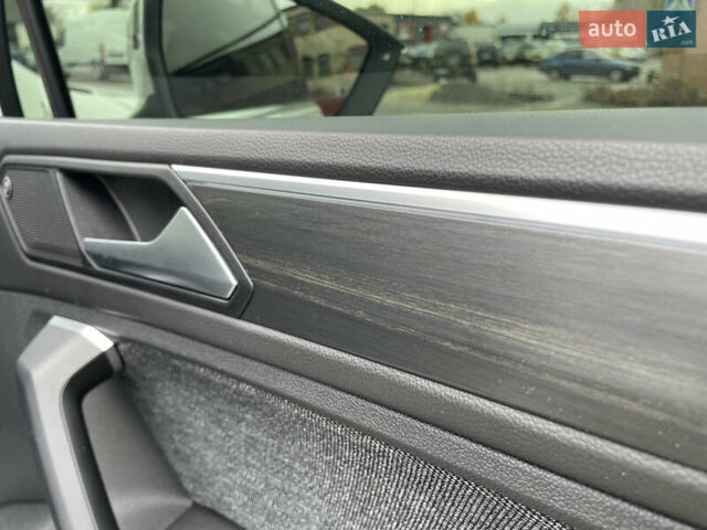 Белый Сеат Tarraco, объемом двигателя 2 л и пробегом 201 тыс. км за 26500 $, фото 45 на Automoto.ua