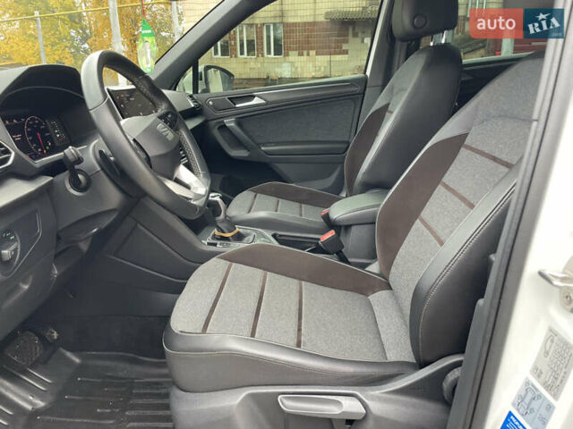 Белый Сеат Tarraco, объемом двигателя 2 л и пробегом 201 тыс. км за 26500 $, фото 39 на Automoto.ua