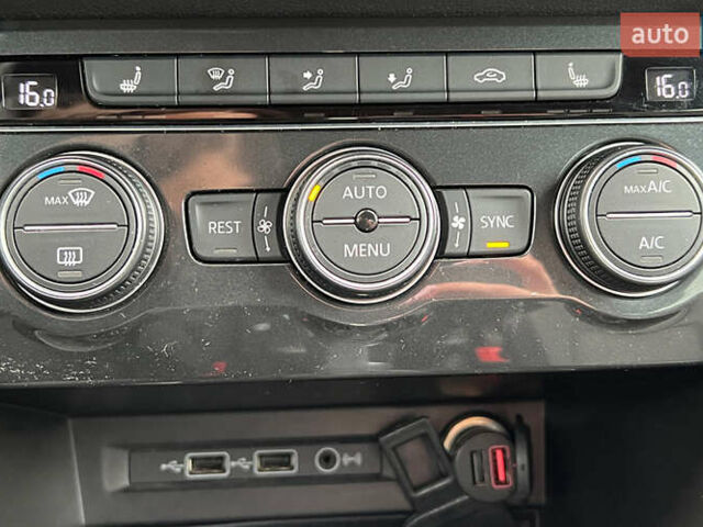 Сірий Сеат Tarraco, об'ємом двигуна 2 л та пробігом 169 тис. км за 27800 $, фото 15 на Automoto.ua