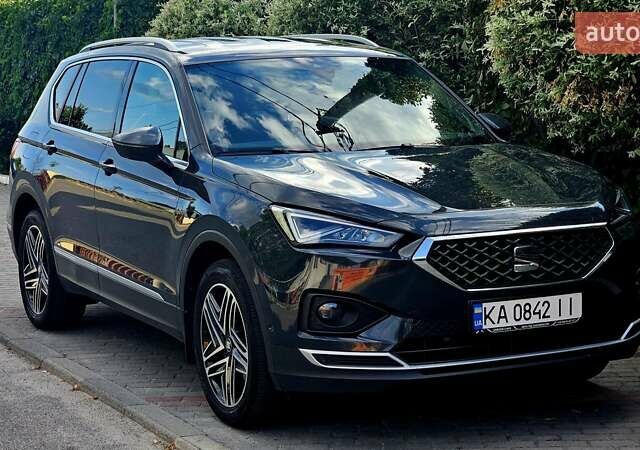 Сірий Сеат Tarraco, об'ємом двигуна 1.97 л та пробігом 205 тис. км за 29147 $, фото 1 на Automoto.ua