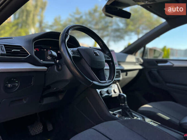 Сірий Сеат Tarraco, об'ємом двигуна 2 л та пробігом 160 тис. км за 27800 $, фото 16 на Automoto.ua