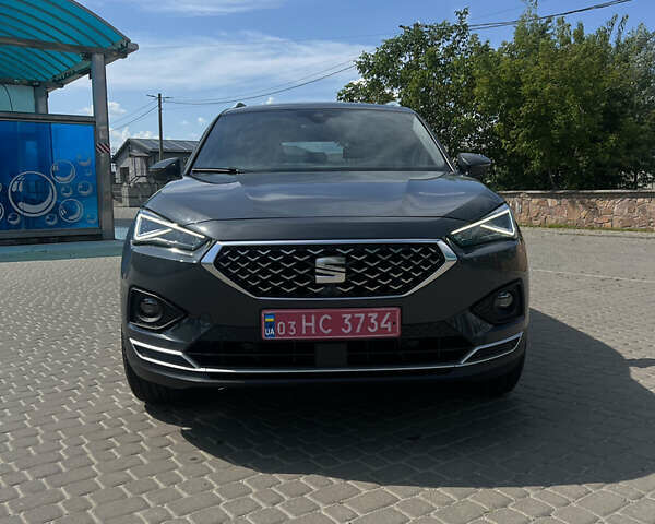 Серый Сеат Tarraco, объемом двигателя 1.4 л и пробегом 149 тыс. км за 25900 $, фото 2 на Automoto.ua