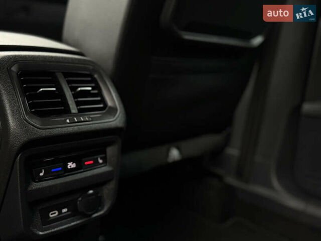 Серый Сеат Tarraco, объемом двигателя 2 л и пробегом 195 тыс. км за 29999 $, фото 100 на Automoto.ua