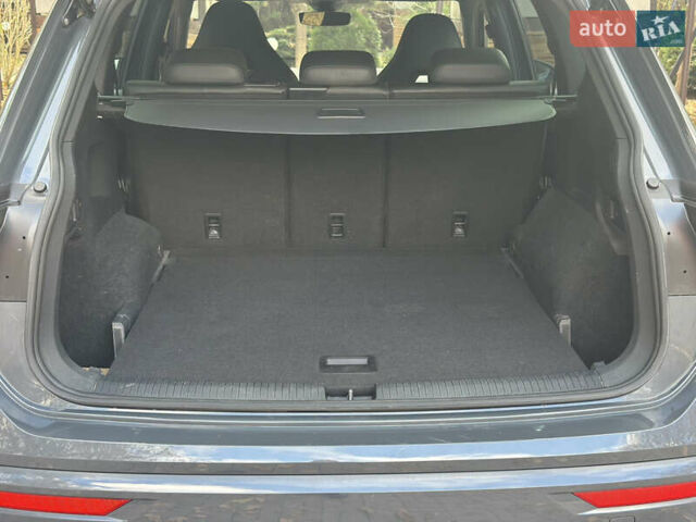 Серый Сеат Tarraco, объемом двигателя 2 л и пробегом 191 тыс. км за 29800 $, фото 52 на Automoto.ua