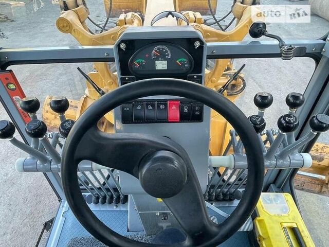 Жовтий СЕМ 919, об'ємом двигуна 0 л та пробігом 1 тис. км за 88500 $, фото 8 на Automoto.ua
