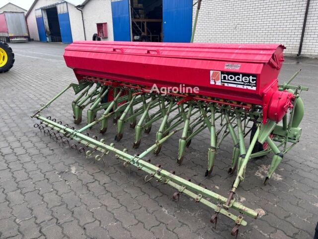 Красный СК Другая, объемом двигателя 0 л и пробегом 0 тыс. км за 2912 $, фото 3 на Automoto.ua