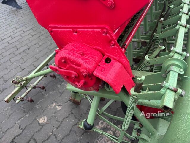 Красный СК Другая, объемом двигателя 0 л и пробегом 0 тыс. км за 2912 $, фото 4 на Automoto.ua