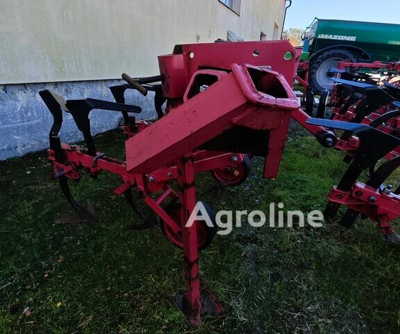 Красный СК Другая, объемом двигателя 0 л и пробегом 0 тыс. км за 2797 $, фото 1 на Automoto.ua