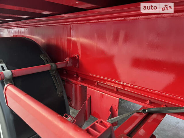 Красный СТАС Алум, объемом двигателя 0 л и пробегом 340 тыс. км за 33473 $, фото 11 на Automoto.ua