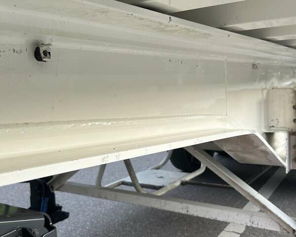 Білий СТАС С339ЦКС, об'ємом двигуна 0 л та пробігом 500 тис. км за 21571 $, фото 84 на Automoto.ua
