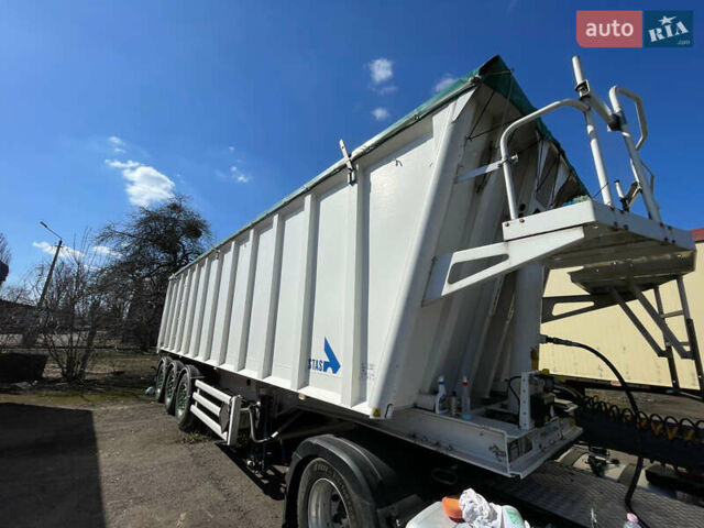 Белый СТАС С339ЦКС, объемом двигателя 0 л и пробегом 188 тыс. км за 22400 $, фото 1 на Automoto.ua