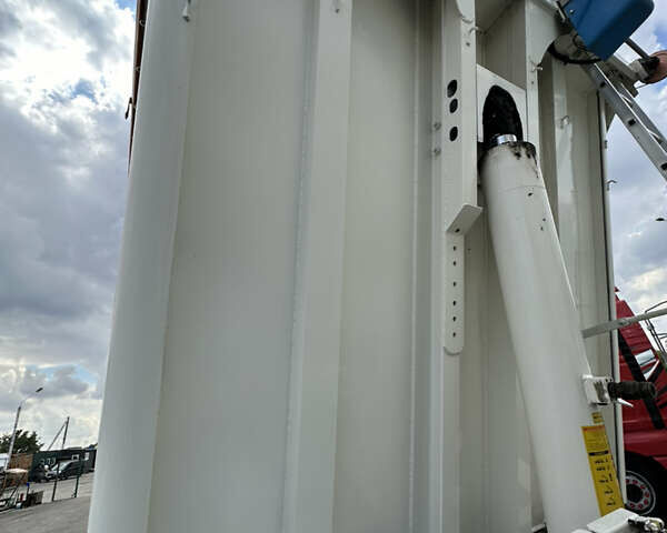 Белый СТАС S 300CX, объемом двигателя 0 л и пробегом 0 тыс. км за 39999 $, фото 23 на Automoto.ua