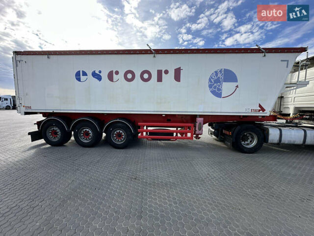 Красный СТАС S 300CX, объемом двигателя 0 л и пробегом 0 тыс. км за 28300 $, фото 3 на Automoto.ua