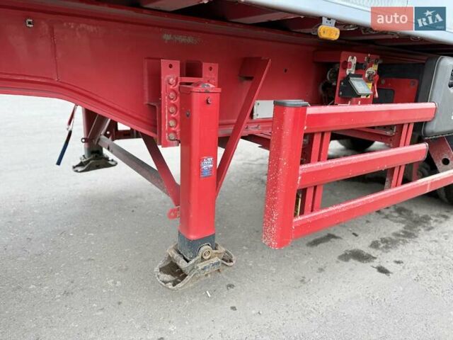 Серый СТАС S 300CX, объемом двигателя 0 л и пробегом 100 тыс. км за 28900 $, фото 16 на Automoto.ua