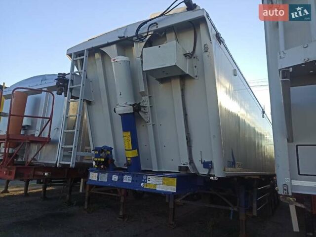 Синий СТАС S 300CX, объемом двигателя 0 л и пробегом 400 тыс. км за 29200 $, фото 2 на Automoto.ua