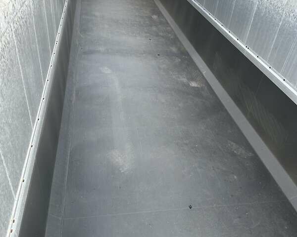 Синий СТАС S 300CX, объемом двигателя 0 л и пробегом 400 тыс. км за 29200 $, фото 5 на Automoto.ua