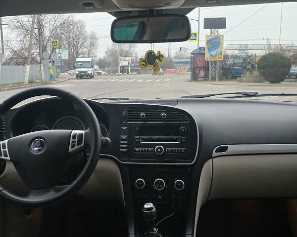 Белый Сааб 9-3, объемом двигателя 2 л и пробегом 277 тыс. км за 5700 $, фото 5 на Automoto.ua