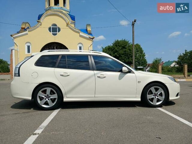 Білий Сааб 9-3, об'ємом двигуна 2 л та пробігом 275 тис. км за 5800 $, фото 4 на Automoto.ua
