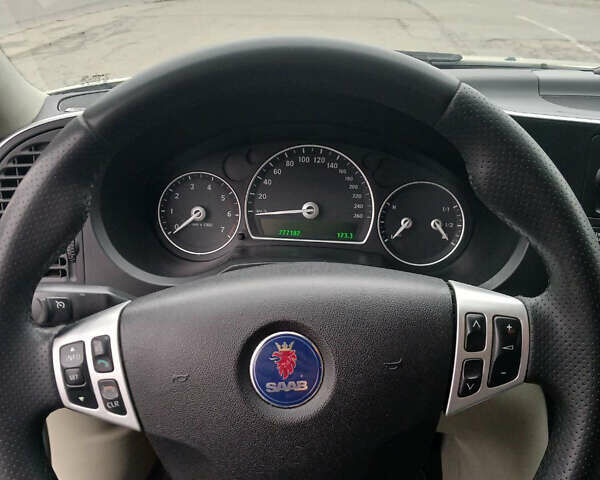 Белый Сааб 9-3, объемом двигателя 2 л и пробегом 277 тыс. км за 5700 $, фото 7 на Automoto.ua