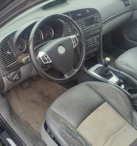 Черный Сааб 9-3, объемом двигателя 2.17 л и пробегом 350 тыс. км за 3300 $, фото 2 на Automoto.ua