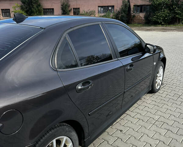 Черный Сааб 9-3, объемом двигателя 1.8 л и пробегом 492 тыс. км за 4850 $, фото 9 на Automoto.ua