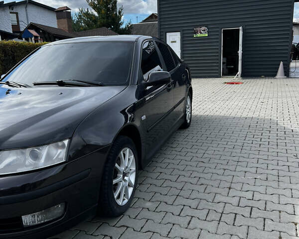 Черный Сааб 9-3, объемом двигателя 1.8 л и пробегом 492 тыс. км за 4850 $, фото 3 на Automoto.ua