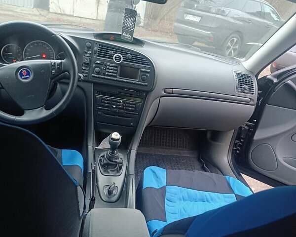 Чорний Сааб 9-3, об'ємом двигуна 1.8 л та пробігом 280 тис. км за 3600 $, фото 3 на Automoto.ua
