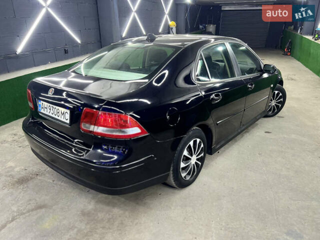 Сааб 9-3 2005 в Киеве на Automoto.ua Черный Сааб 9-3, объемом двигателя 1.8 л и пробегом 267 тыс. км за 4990 $, фото 3 на Automoto.ua