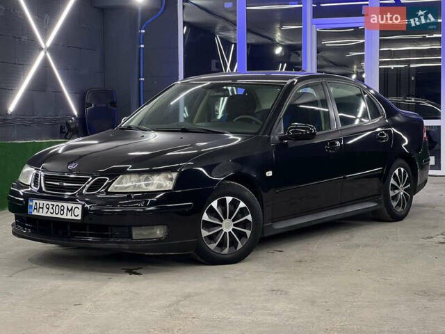 Сааб 9-3 2005 в Киеве на Automoto.ua Черный Сааб 9-3, объемом двигателя 1.8 л и пробегом 267 тыс. км за 4990 $, фото 1 на Automoto.ua